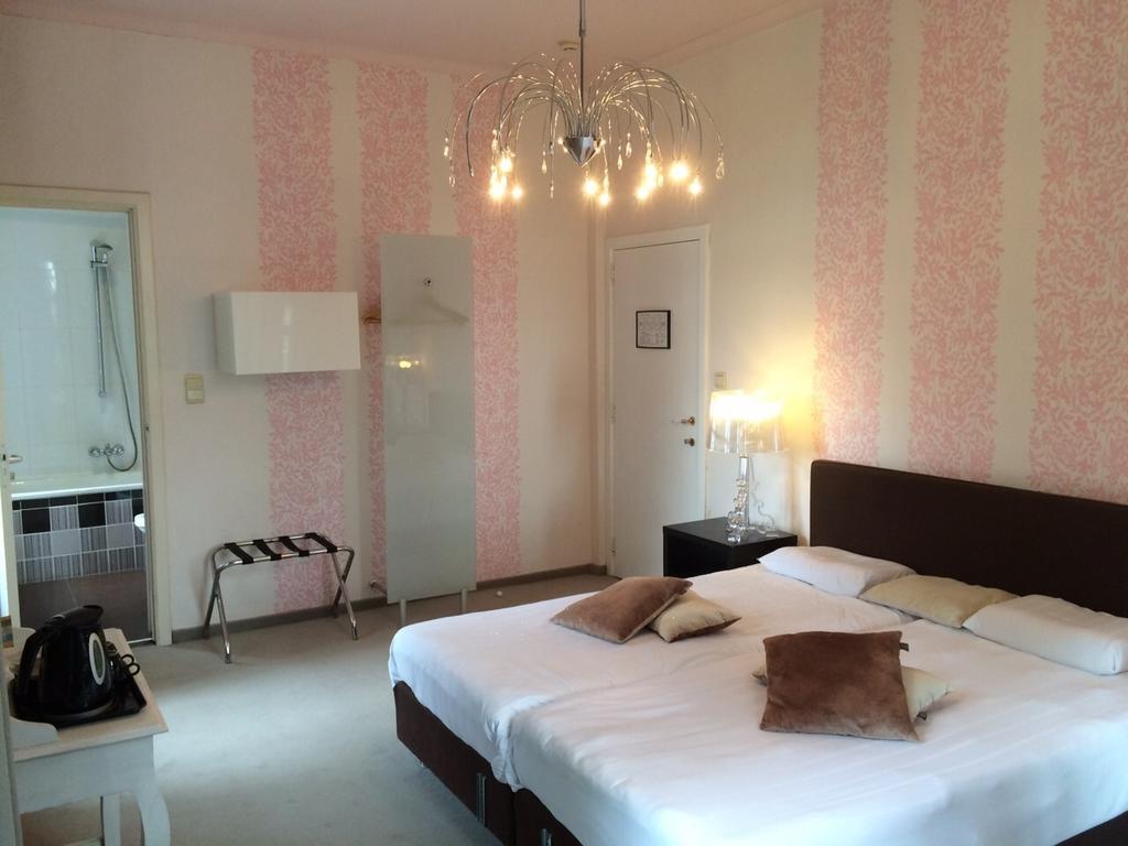 Kasteel Pietersheim Maastricht - Lanaken Hotel Szoba fotó
