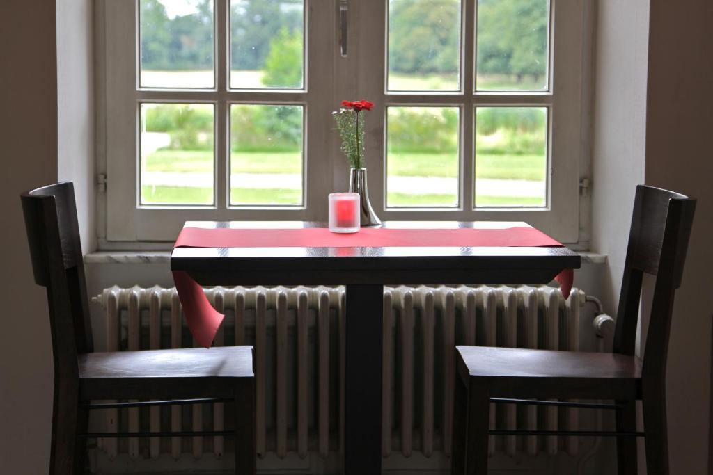 Kasteel Pietersheim Maastricht - Lanaken Hotel Kültér fotó