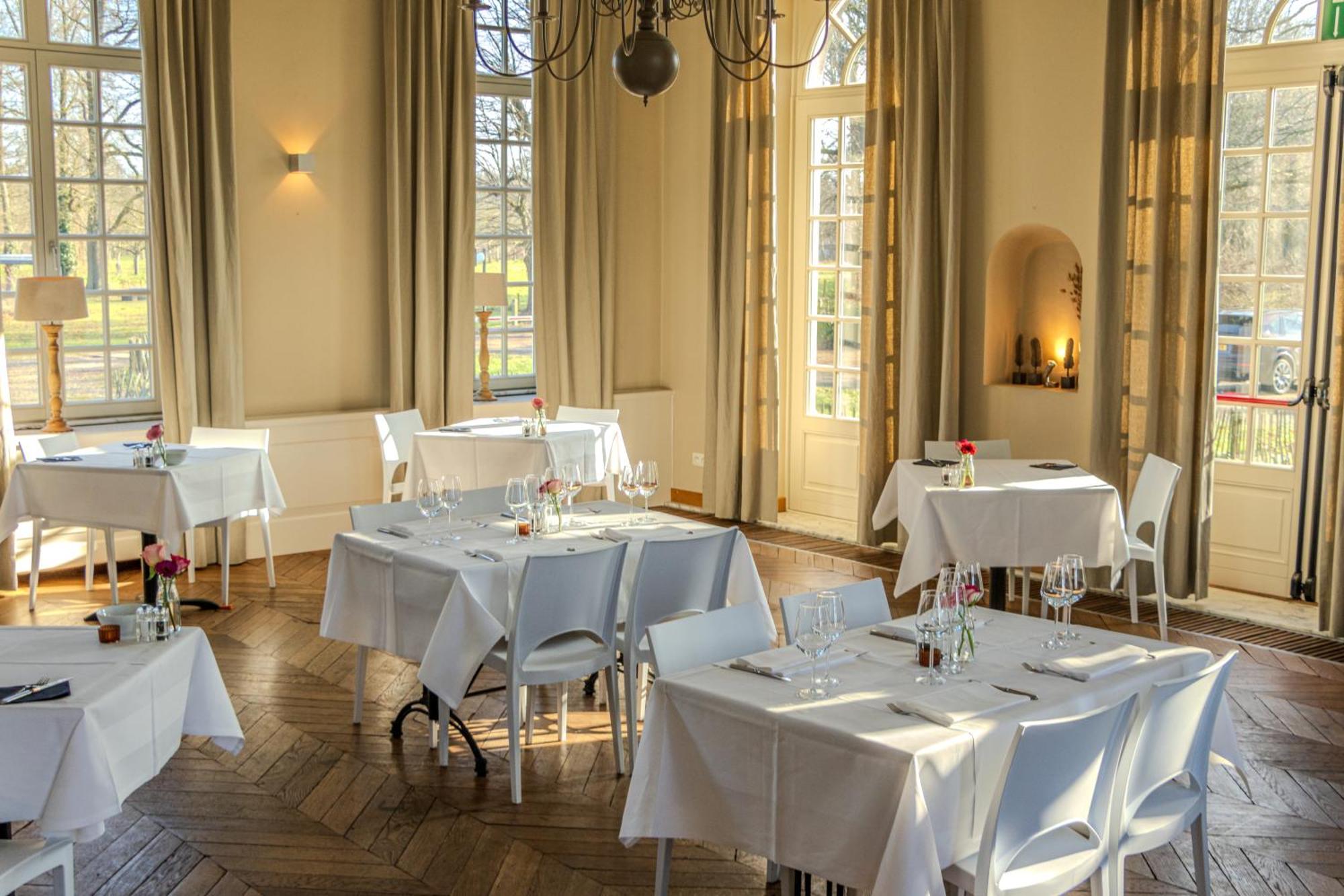 Kasteel Pietersheim Maastricht - Lanaken Hotel Kültér fotó