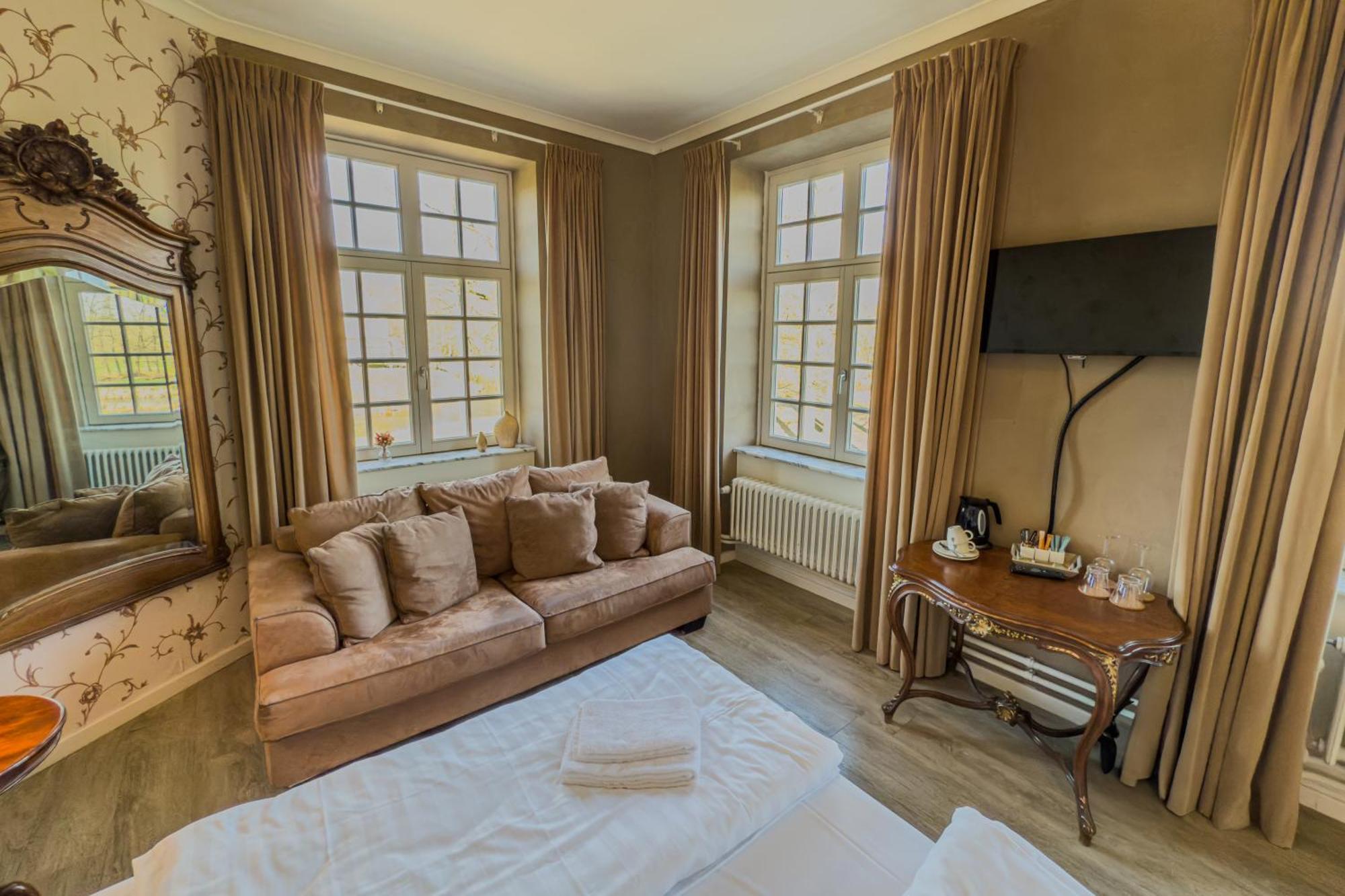 Kasteel Pietersheim Maastricht - Lanaken Hotel Kültér fotó
