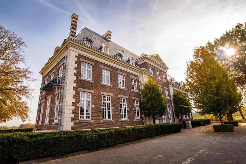 Kasteel Pietersheim Maastricht - Lanaken Hotel Kültér fotó